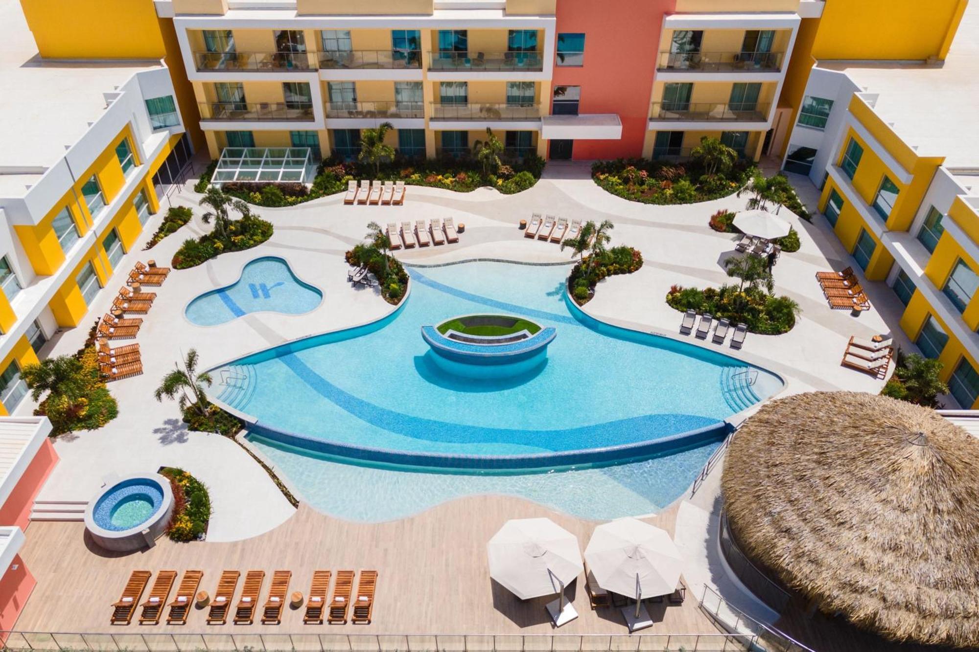 Courtyard By Marriott Curacao Hotel Willemstad Ngoại thất bức ảnh